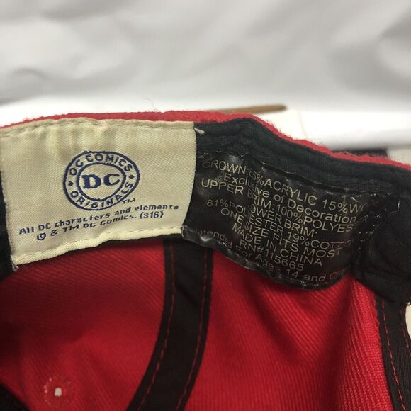 The Flash DC Comics Snapback Adjustable Hat Cap Red Lightning Bolt Graphic Bill - Picture 10 of 11